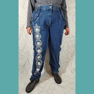 Jazzino VTG Floral Embellished Knotted High Rise Tapered Mom Jeans